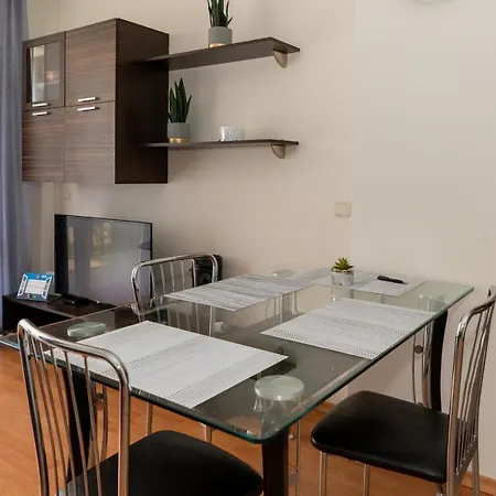 Apartament Fort * Słoneczny Brzeg
